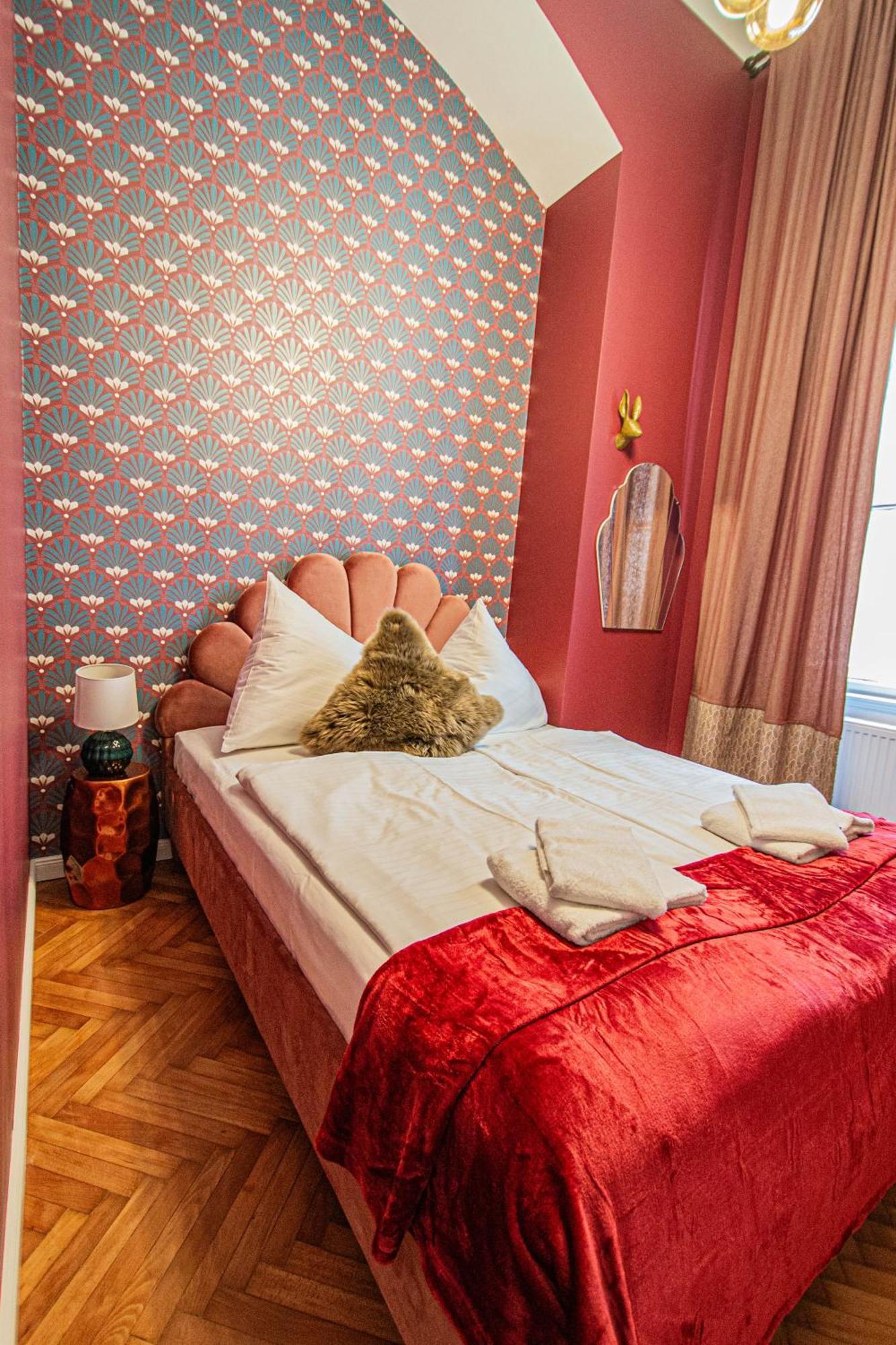 4bdr Old Town Flat By Church Of St Anne Apartmán